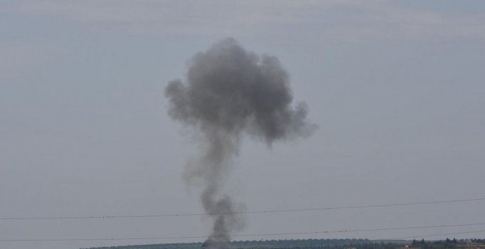 Azez'de ÖSO, teröristlerin taciz ateşine karşılık verdi