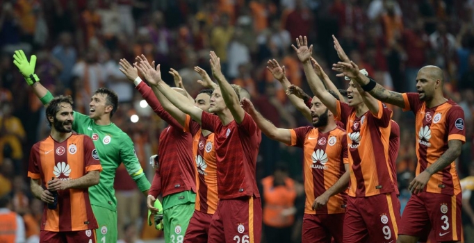 Galatasaray kasasını doldurdu