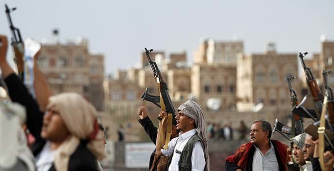 Yemen ordusu ile Husiler çatıştı: 35 Husi hayatını kaybetti