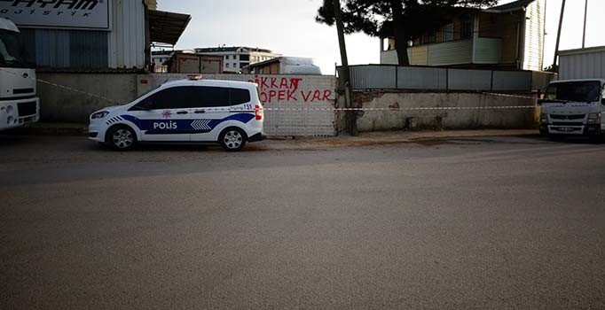 Tuzla’da tır şoförünün feci ölümü