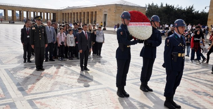 Didimli öğrenciler Ankara gezisine katıldı