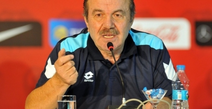 Namoğlu'ndan Fenerbahçe ve Beşiktaş'a cevap!