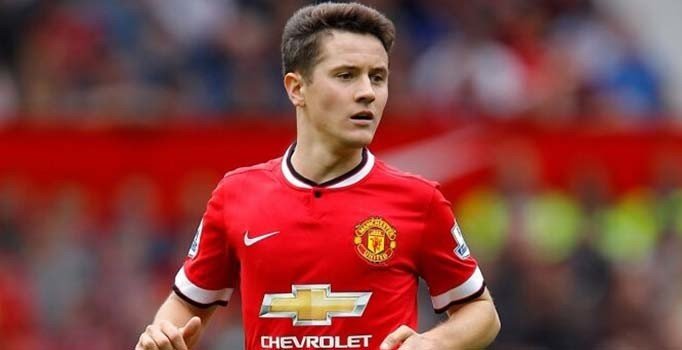 Manchester United'dan Herrera'ya veda