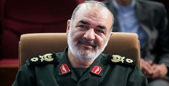 İran Devrim Muhafızları: ABD'nin gemi göndermesi psikolojik savaş