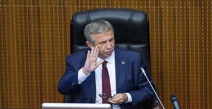 AK Parti: Mansur Yavaş işten çıkarmalar yapıyor