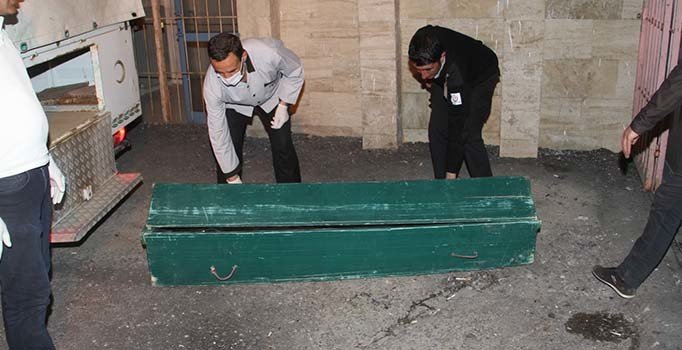 İnsanlık bir kez daha 'dondu': Sınırda 9 göçmen cesedi daha bulundu