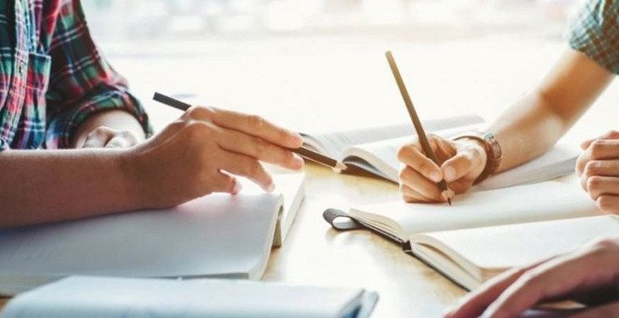 Öğrenciler, kariyerlerine uygun dersleri 'ders seçme robotu' ile seçecek