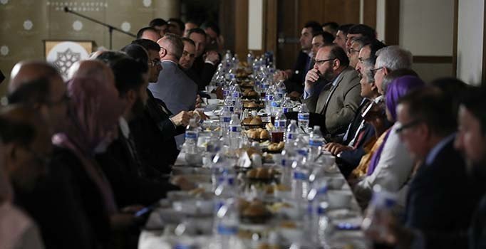 Türkiye'nin Washington Büyükelçiliği'nden iftar yemeği
