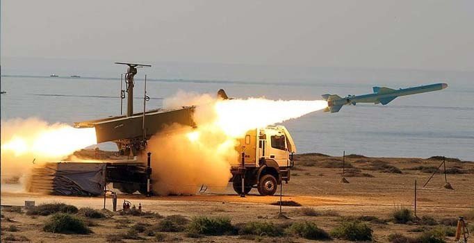 İran, ABD'yi füze ile tehdit etti