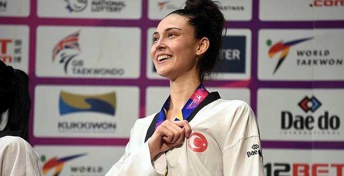 İrem Yaman kimdir? İrem Yaman, Dünya Tekvando Şampiyonası'nda 2’nci kez şampiyon oldu