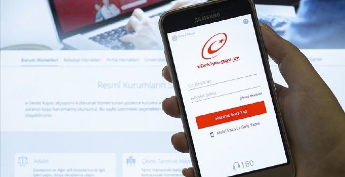 7 hizmet e-Devlet'ten verildi, 84 milyon lira tasarruf sağlandı