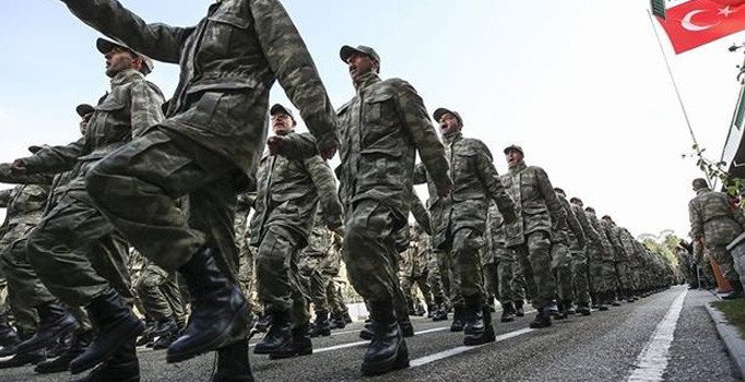 Yeni askerlik sistemine ne zaman geçilecek? Bakan müjdeyi verdi…