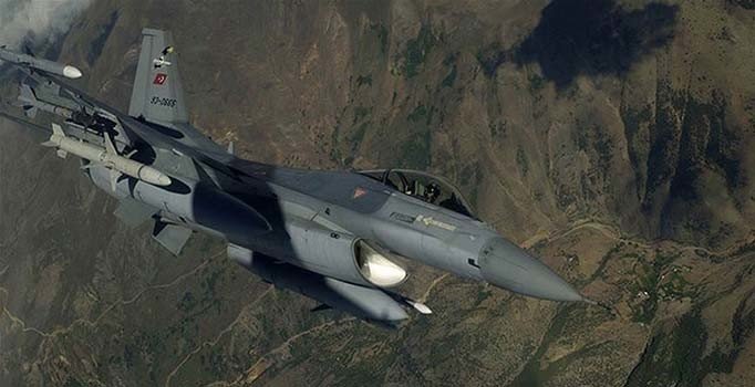 Irak'ın kuzeyine hava harekatı