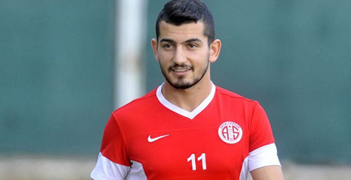 Emrah Başsan Galatasaray'a mı transfer oluyor?