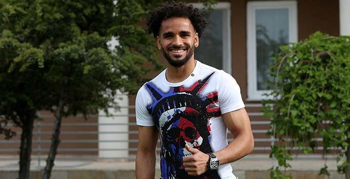 Sivassporlu Douglas'a teklif yağıyor