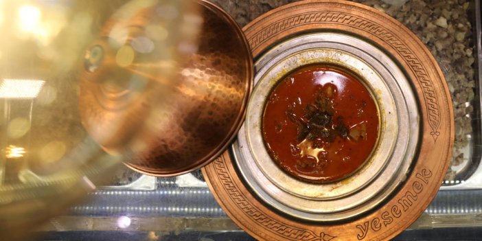 Canan Karatay 'koronavirüse karşı için' dedi, kelle paçaya ilgi arttı