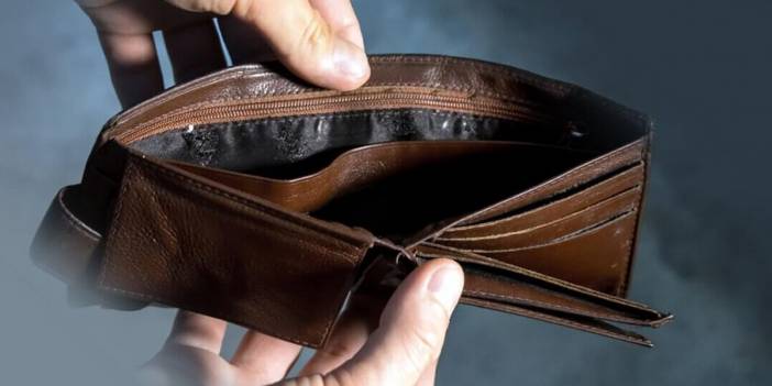 Ünlü İsimden 'Sefiller Anlamıyor' Paylaşımı! Sosyal Medyayı Sallayan Zam Yorumu