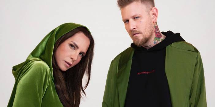 Rapçi Şanışer'ın Yanındaki Kadını Tanıdınız mi? Çoğu İnsan Hayalet Görmüş Gibi Oldu? İşte Estetik Mucizesi Buna Denir... - KARAR