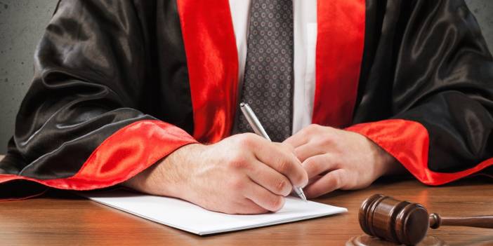 Ünlü İsimden İhanet Yüzünden Boşandığı Karısına Suç Duyurusu: Çocuklarımla Görüşmesi Yasaklansın