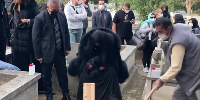 Süleyman Soylu'dan Bülent Ersoy'a Geniş Mezar! İstemişti Yeri Belli Oldu - KARAR