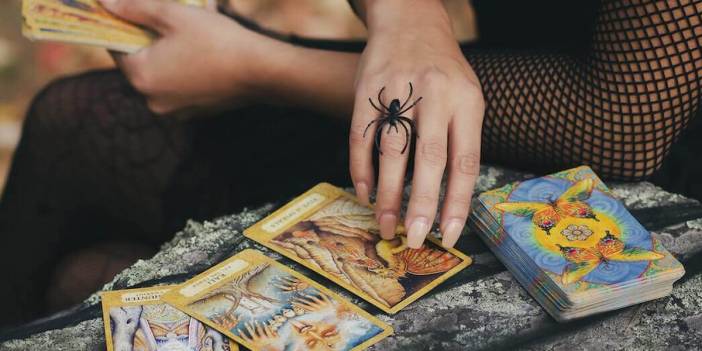 Temmuz Ayı Tarot Falı: Burçları Bu Ay Neler Bekliyor? İşte Burcunuzun Temmuz Ayı Tarot Falı