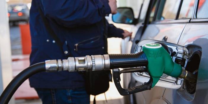 İndirimler bitti! Akaryakıta yeni zam