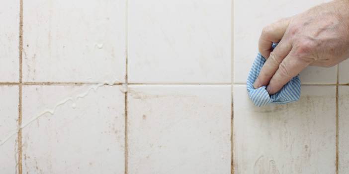 Derz ve Fayans Aralarını Nasıl Temizleriz? İşte Fayans Arasındaki Kirleri Söküp Atan Formül