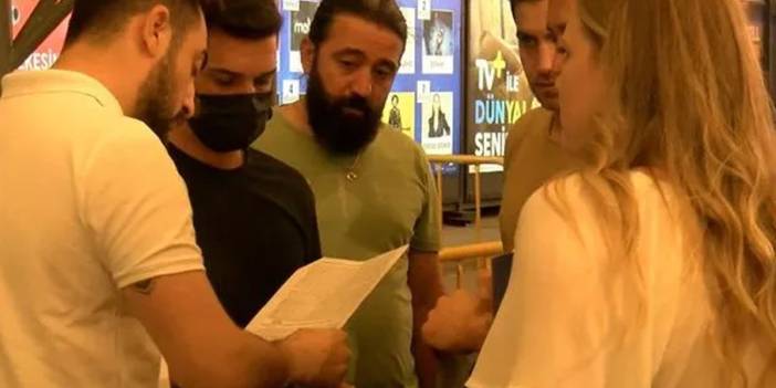 Sertap Erener'e Polis Baskını! Ünlü Şarkıcının Konserinde Bir Anda Ortalık Karıştı