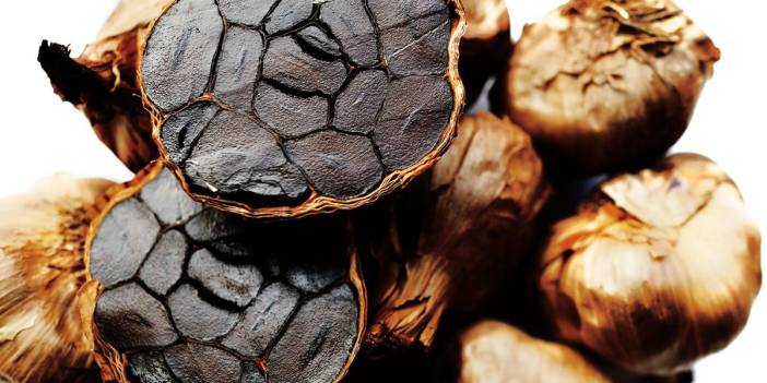 Kilosu 2 Bin Euro! Şifa Deposu Siyah Sarımsak Yok Satıyor...