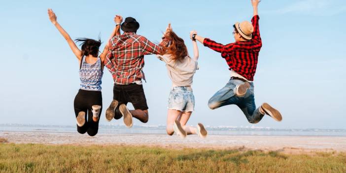 Cuma Günü Büyük Sürprizlerle Geliyor! O Burçtakilerin Ayakları Yerden Kesilecek...