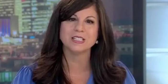 Ünlü sunucu canlı yayında felç geçirdi! İzleyicileri dehşet anını saniye saniye izledi...