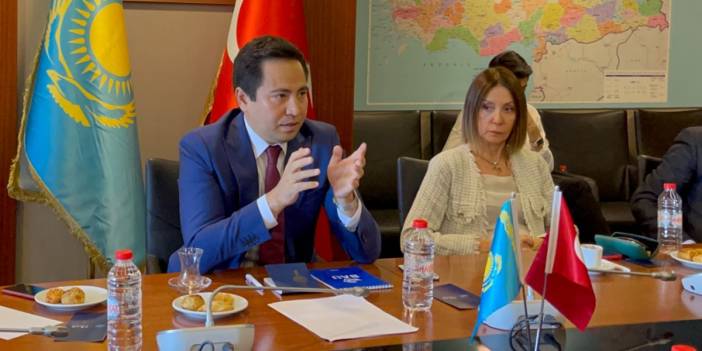 İstanbul'da "Yeni Dönemde Kazakistan: Kazakistan Dostlarının Buluşması" toplantısı