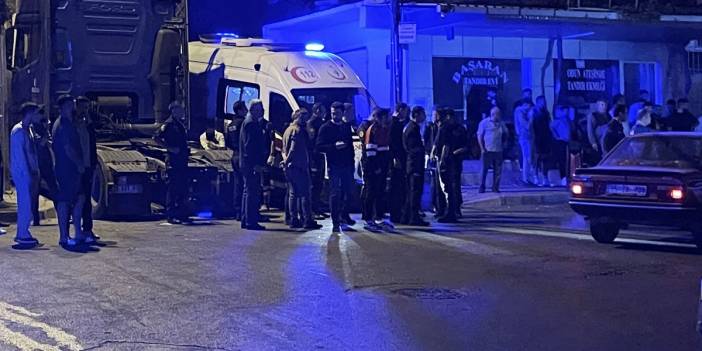 Husumetlilerine kurşun yağdırdı, çatışma ortasında kalan babasını da vurdu