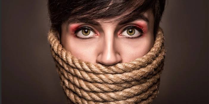 Başkalarının hayatlarını zehirlemeyi seven 5 burç