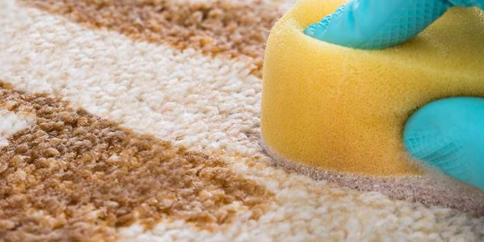 Halılardaki eski lekeler en kolay nasıl çıkarılır? Halı lekelerini 'şıp' diye çıkaran pratik ipuçları...