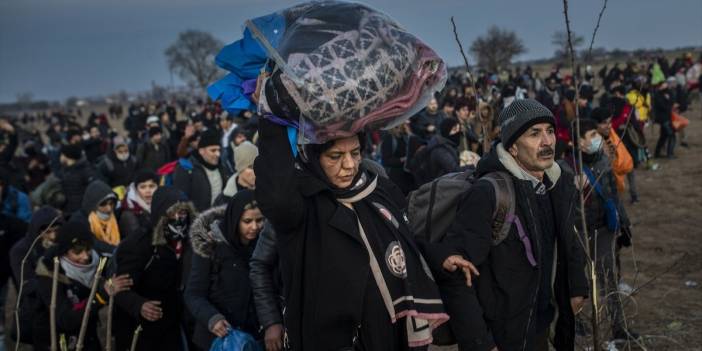 Yüz binlerce kişinin hedefi Avrupa: Yasa dışı göç rekor kırıyor