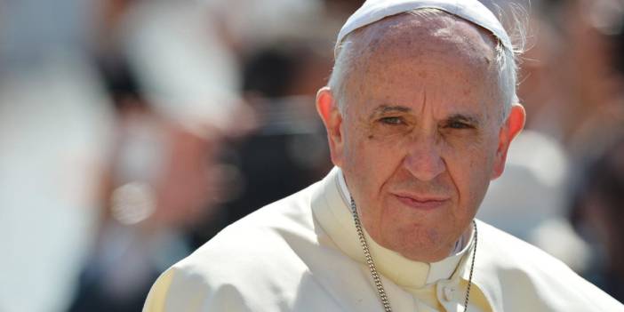 Papa'dan Kur'an yakılmasına tepki: Öfke ve tiksinti duyuyorum