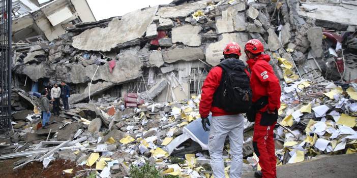 Deprem bölgelerindeki hastaneler alarm veriyor