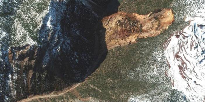 Büyük yıkımın uzaydan görüntüsü ortaya çıktı: Dağlar bile yerinden oynadı