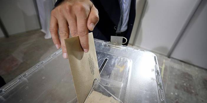 Siyasette 'seçim ertelenir mi?' tartışması... 'Ertelenirse Anayasa suçu işlenir'