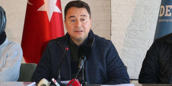 Babacan'dan 'seçimin ertelenmesi' tartışmalarına tepki: Herkes anayasaya uymak zorunda