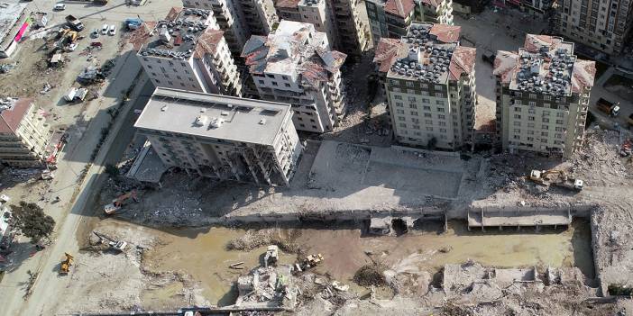 250 dairede yüzlerce kişi hayatını kaybetmişti: Rönesans mezarlığı...