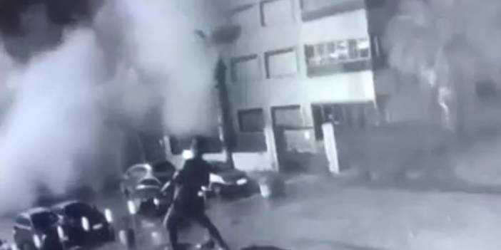 Hatay'daki bir yıkım daha kamerada: Bir anda yerle bir oldu