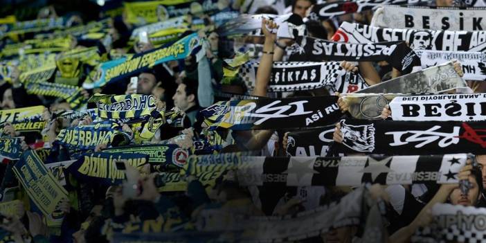 Fenerbahçe ve Beşiktaş'a 'hükümet istifa' cezası yolda: PFDK'ya sevk ediliyorlar