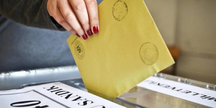 Seçim propagandası kararları Resmi Gazete'de: Vatandaşın telefonuna mesaj göndermek yasak