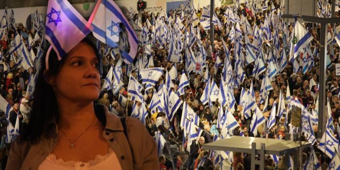 Ertelenen karar İsraillileri ikna etmedi: Protestocuları uyutma girişimi başarısız oldu