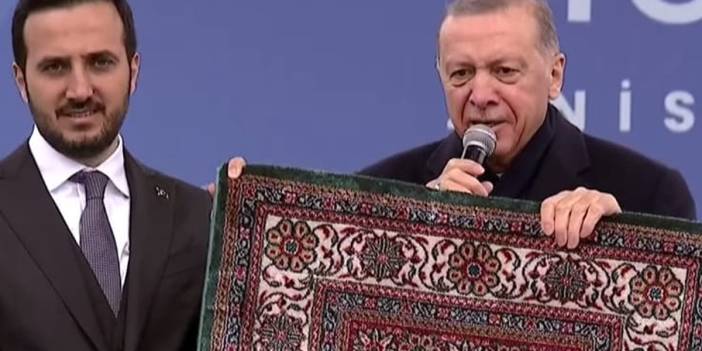 Erdoğan elindeki seccade ile Kılıçdaroğlu'nu hedef aldı