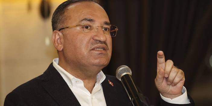 Bozdağ'dan tepki çeken 14 Mayıs kıyaslaması: Ya şampanya patlatanlar ya da secde edenler olacak