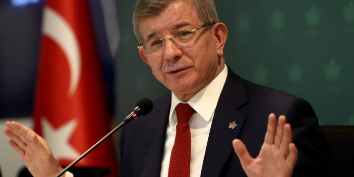 Davutoğlu 'Hiç kimsenin tereddütü olmasın' diyerek paylaştı: Kimse 28 Şubat yasaklarını geri getiremez