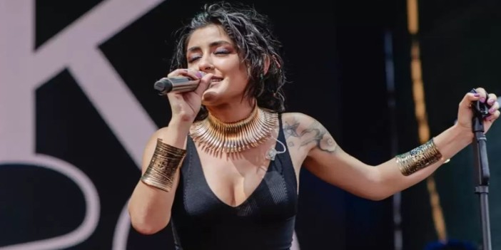 Melek Mosso ibretlik hayatını anlattı! 7 yaşında yaşadığı o olay: Şimdiye kadar kimse bilmiyordu!